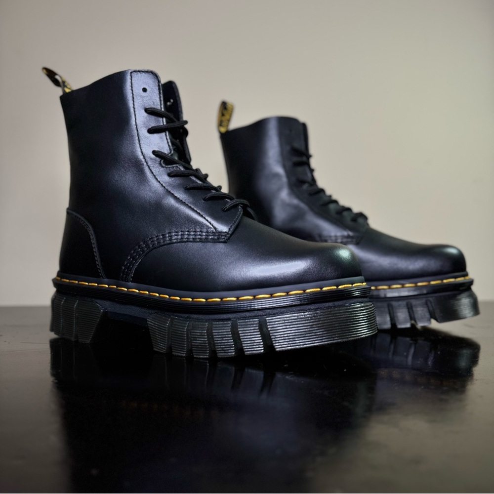 ( BRAND NEW) Dr. Martens Black Leather Audrick 8- Eye Boots